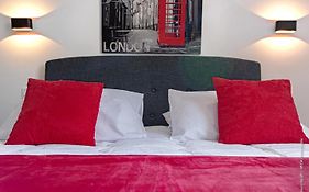 Les Suites Locarno